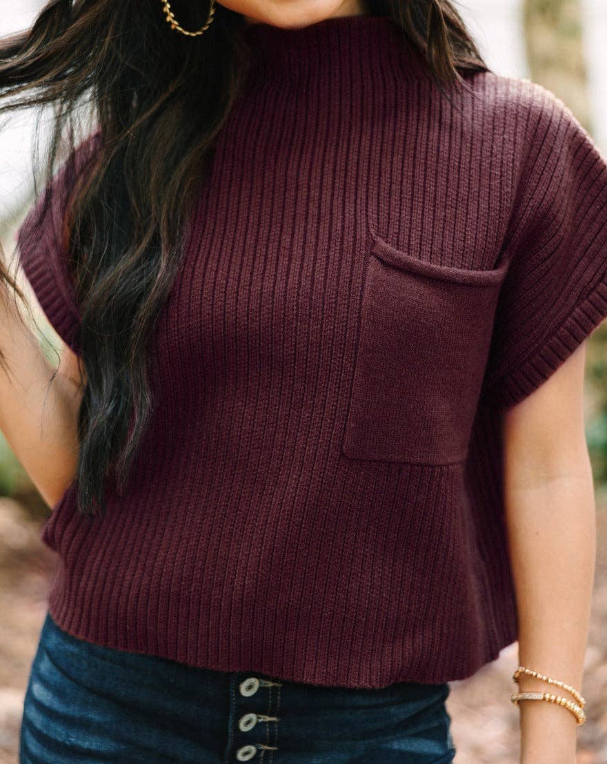 Ribbed Knit Short Sleeve Sweater with Pocket